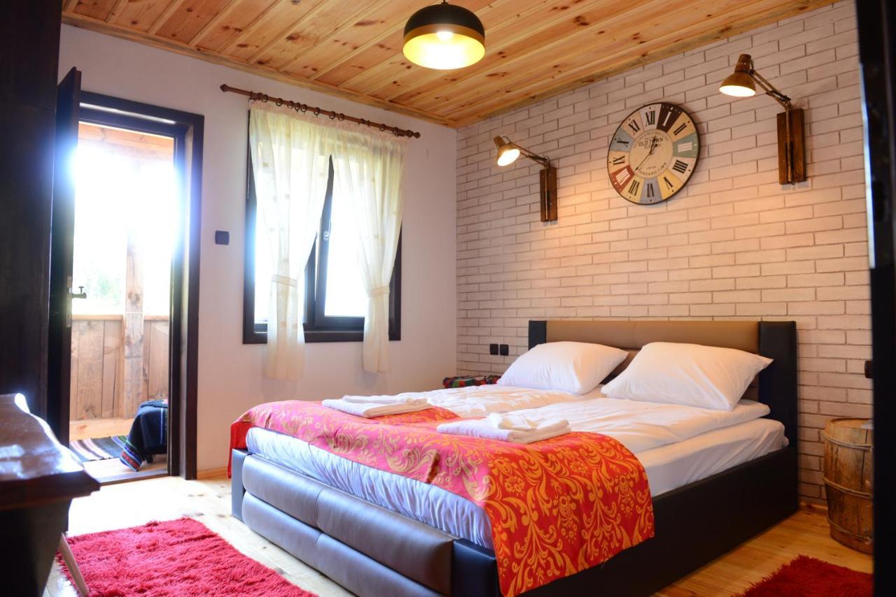 Dream House Villa Leshten Bagian luar foto